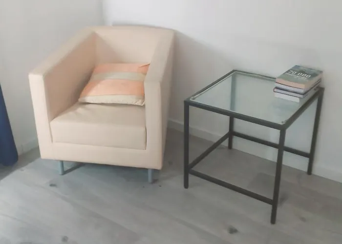 Dmc Two Apartment *